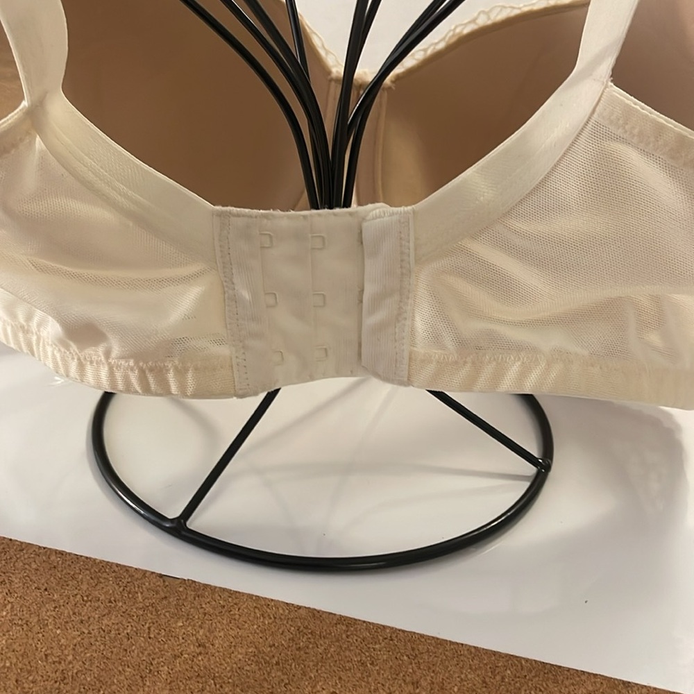 CACIQUE Modern Linear Lace Balconette Bra, wire Women’s Size 36DD cream over tan - Picture 7 of 16